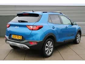 Kia Stonic (2024) thumbnail 6