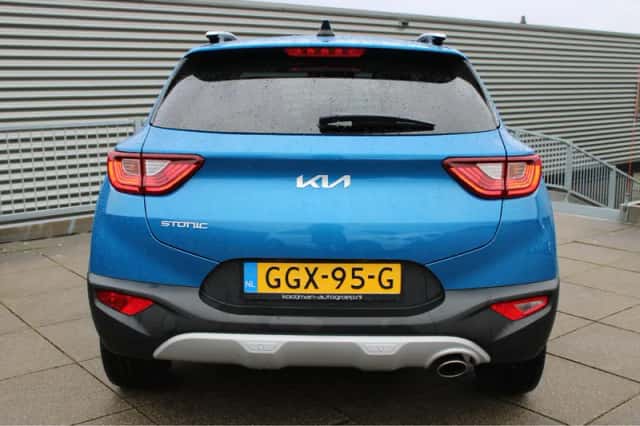 Kia Stonic (2024) thumbnail 7