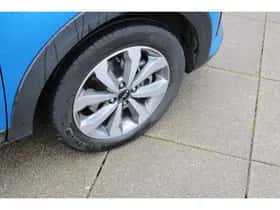 Kia Stonic (2024) thumbnail 9