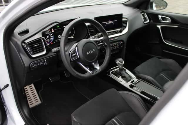 Kia Ceed Sportswagon (2025) thumbnail 13