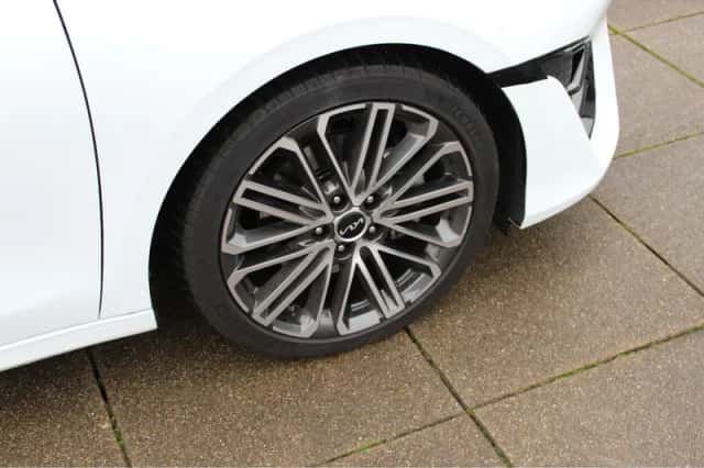 Kia Ceed Sportswagon (2025) thumbnail 8