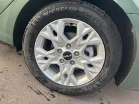 Kia Ceed Sportswagon (2025) thumbnail 6