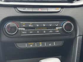 Kia Proceed (2024) thumbnail 12