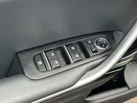 Kia Proceed (2024) thumbnail 50