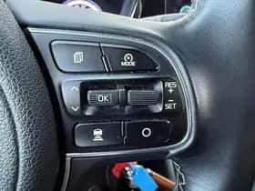 Kia Niro (2021) thumbnail 41