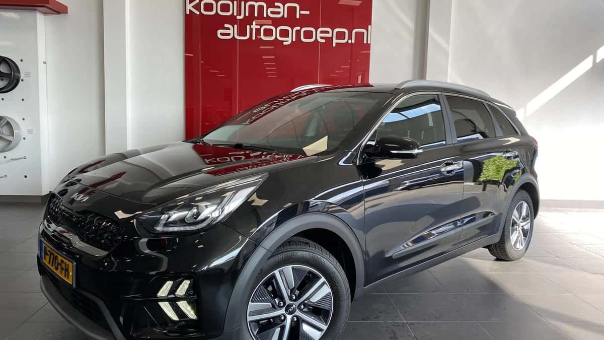 Kia Niro (2022) — foto 1