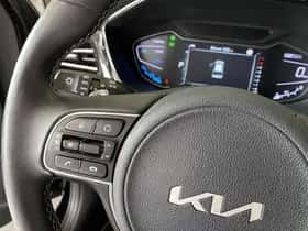 Kia Niro (2022) thumbnail 32