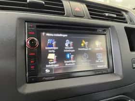 Kia Rio (2013) thumbnail 38