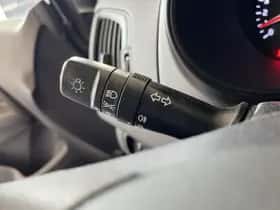 Kia Rio (2013) thumbnail 10