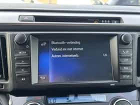 Toyota RAV4 (2018) thumbnail 16