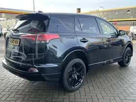 Toyota RAV4 (2018) thumbnail 34