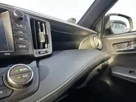 Toyota RAV4 (2018) thumbnail 57