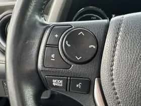 Toyota RAV4 (2018) thumbnail 8