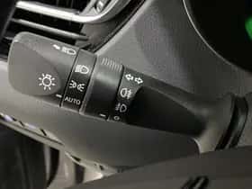 Toyota C-HR (2019) thumbnail 21