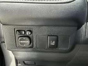Toyota RAV4 (2019) thumbnail 33