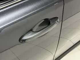 Toyota RAV4 (2019) thumbnail 38