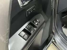 Toyota RAV4 (2019) thumbnail 42