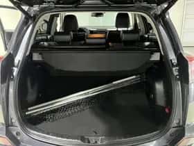 Toyota RAV4 (2019) thumbnail 44