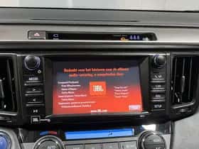 Toyota RAV4 (2019) thumbnail 65