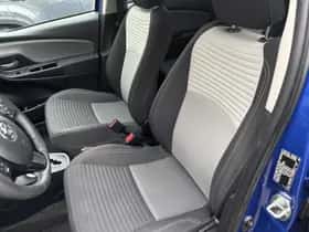 Toyota Yaris (2019) thumbnail 19
