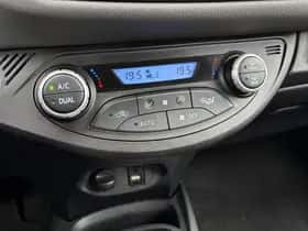 Toyota Yaris (2019) thumbnail 34