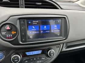 Toyota Yaris (2019) thumbnail 10