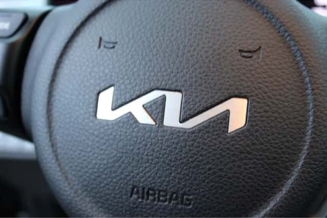 Kia Stonic (2024) thumbnail 13