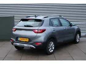 Kia Stonic (2024) thumbnail 5