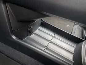 Lexus RX (2013) thumbnail 153