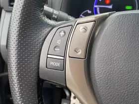 Lexus RX (2013) thumbnail 44