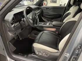 Kia EV9 (0) thumbnail 10