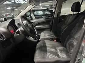 Opel Agila (2011) thumbnail 22