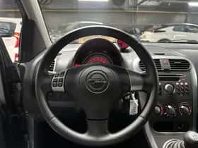 Opel Agila (2011) thumbnail 29