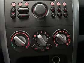 Opel Agila (2011) thumbnail 31