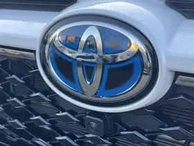 Toyota RAV4 (2025) thumbnail 80