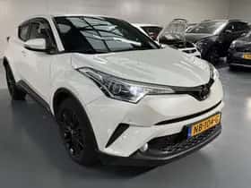 Toyota C-HR (2017) thumbnail 39