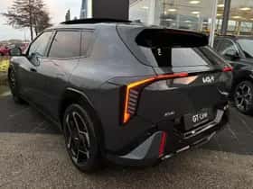 Kia EV4 (2026) thumbnail 4