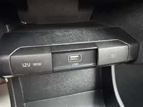 Kia Niro EV (2022) thumbnail 56