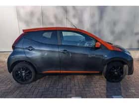 Toyota Aygo (2021) thumbnail 41
