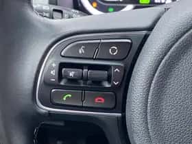 Kia Niro (2018) thumbnail 26