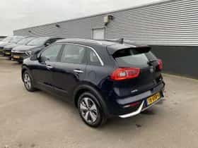 Kia Niro (2018) thumbnail 5