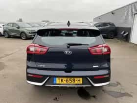 Kia Niro (2018) thumbnail 60