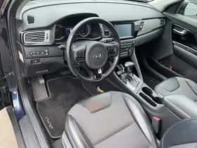 Kia Niro (2018) thumbnail 75