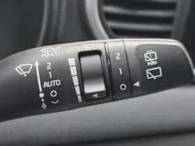 Kia Sportage (2019) thumbnail 44