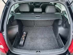 Škoda Fabia (2010) thumbnail 12