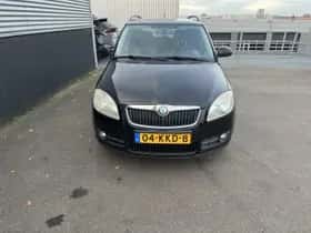 Škoda Fabia (2010) thumbnail 5