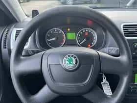 Škoda Fabia (2010) thumbnail 62