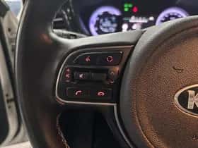 Kia Niro (2019) thumbnail 34