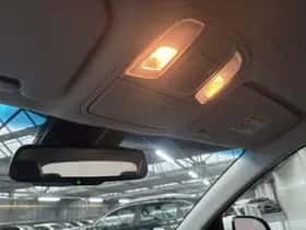 Kia Niro (2019) thumbnail 36