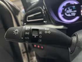 Kia Niro (2019) thumbnail 8